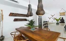 Rumah Santai Luxury 2 Bedrooms Villa With Private Pool